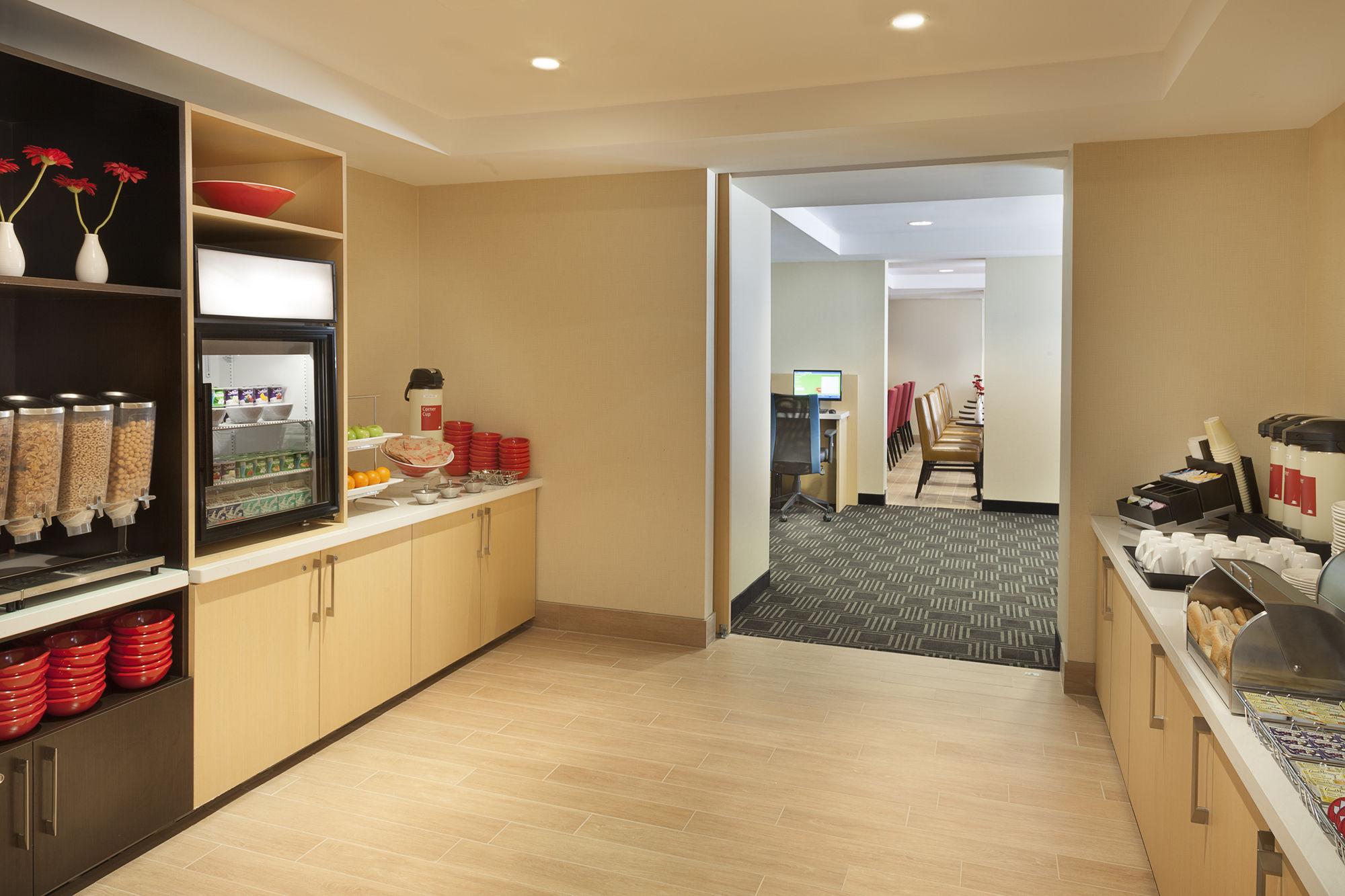 Towneplace Suites By Marriott Toronto Northeast/Markham Extérieur photo