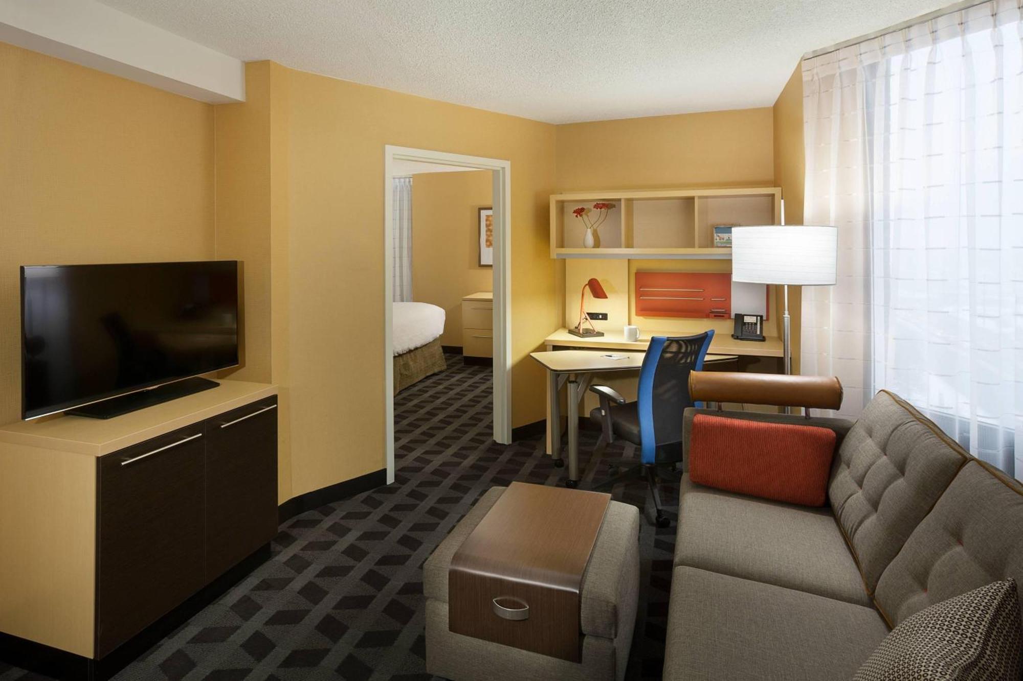 Towneplace Suites By Marriott Toronto Northeast/Markham Extérieur photo