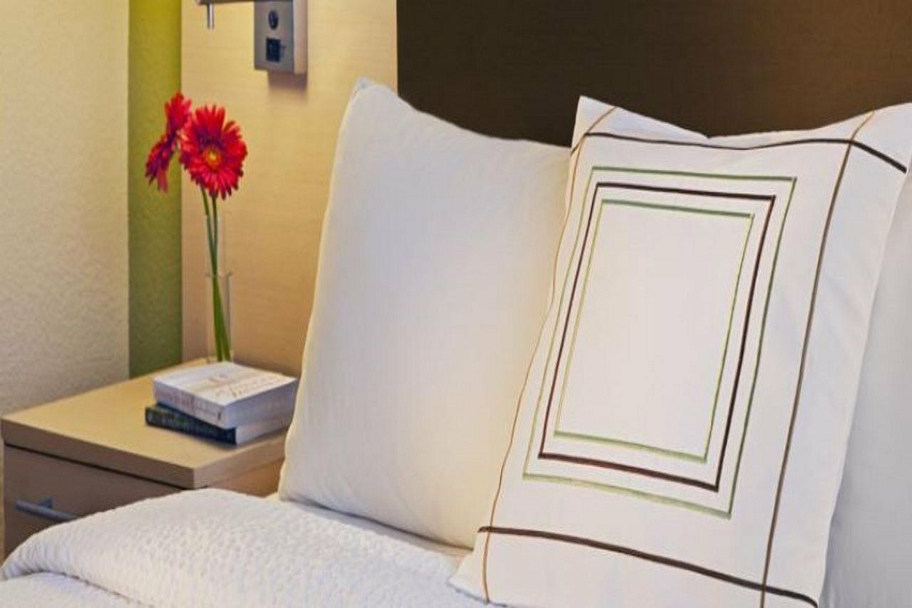 Towneplace Suites By Marriott Toronto Northeast/Markham Extérieur photo